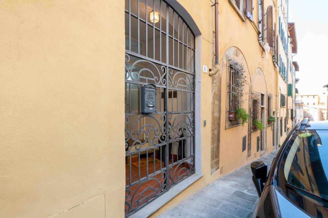 Magnoli & Ponte Vecchio Apartment Florence Exterior photo